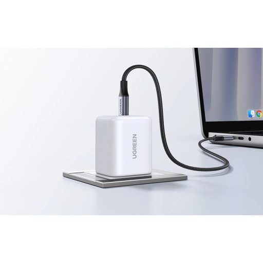 Ugreen USB-C 45W-os GaN hálózati gyorstöltő - fehér