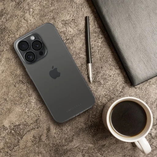 iPhone 15 Pro Max - ROAR Pure Simple Fit tok, átlátszó / fekete